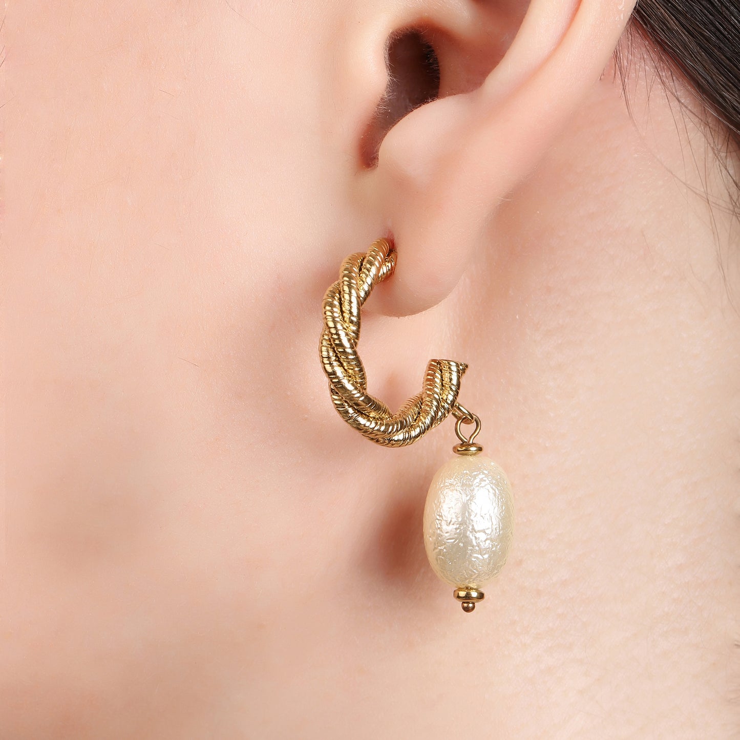 C Shaped Twisted Pearl Drop Earring