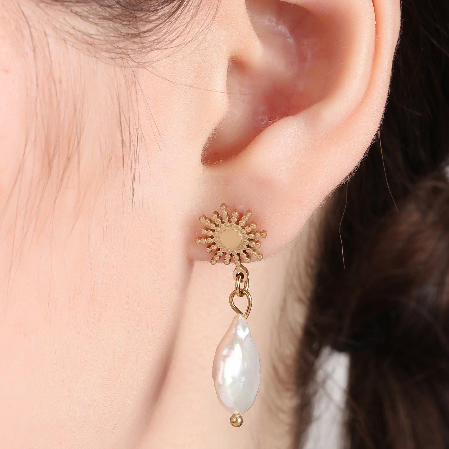 Sun Pearl Drop Earring